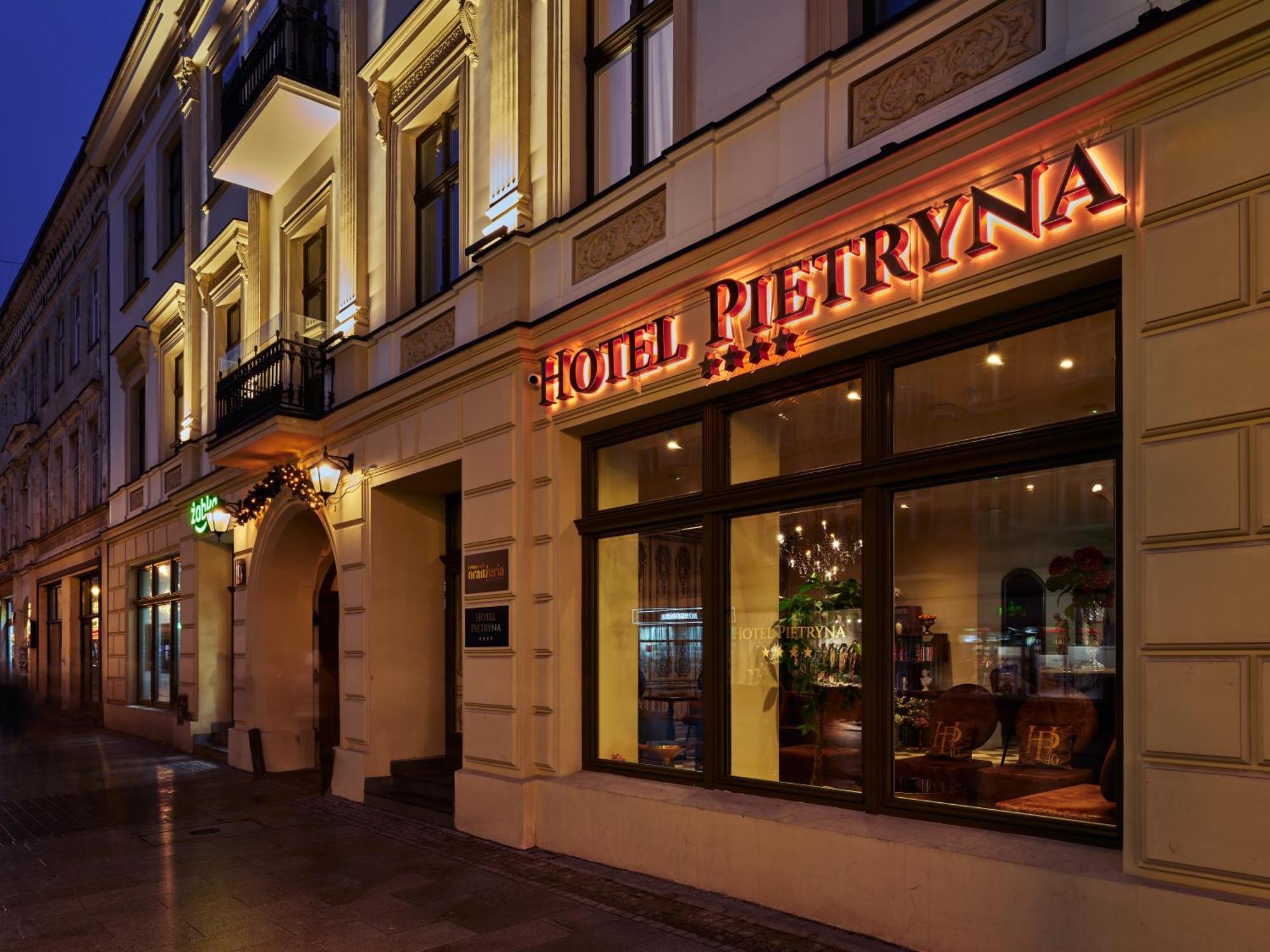 Hotel Pietryna 罗兹 外观 照片