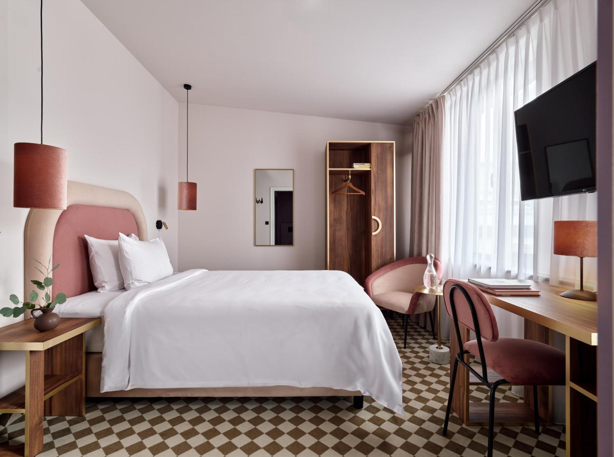 Hotel Pietryna 罗兹 外观 照片
