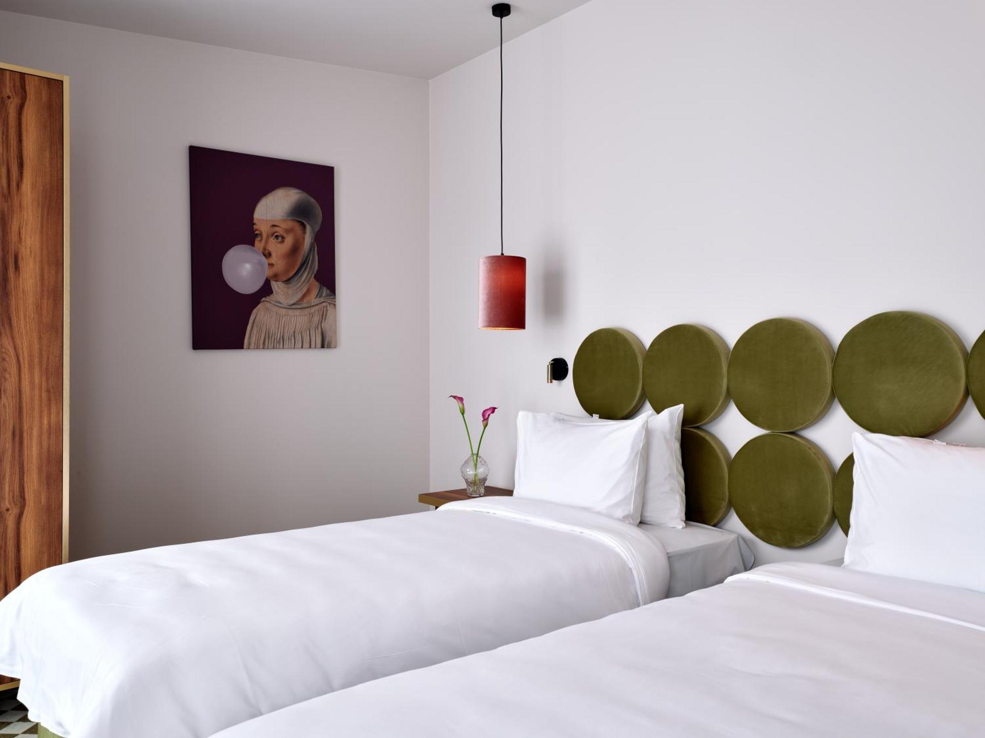 Hotel Pietryna 罗兹 外观 照片