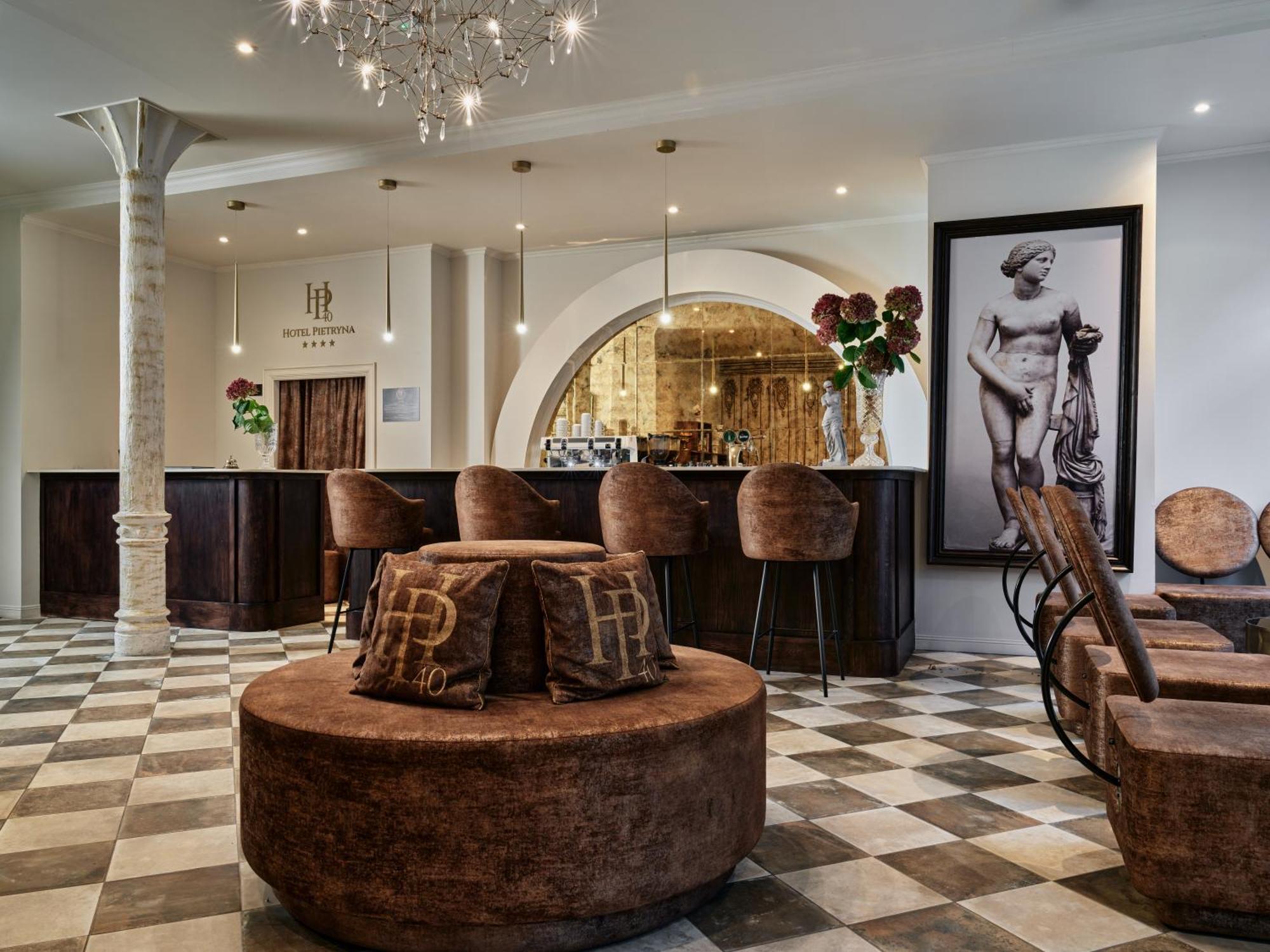 Hotel Pietryna 罗兹 外观 照片
